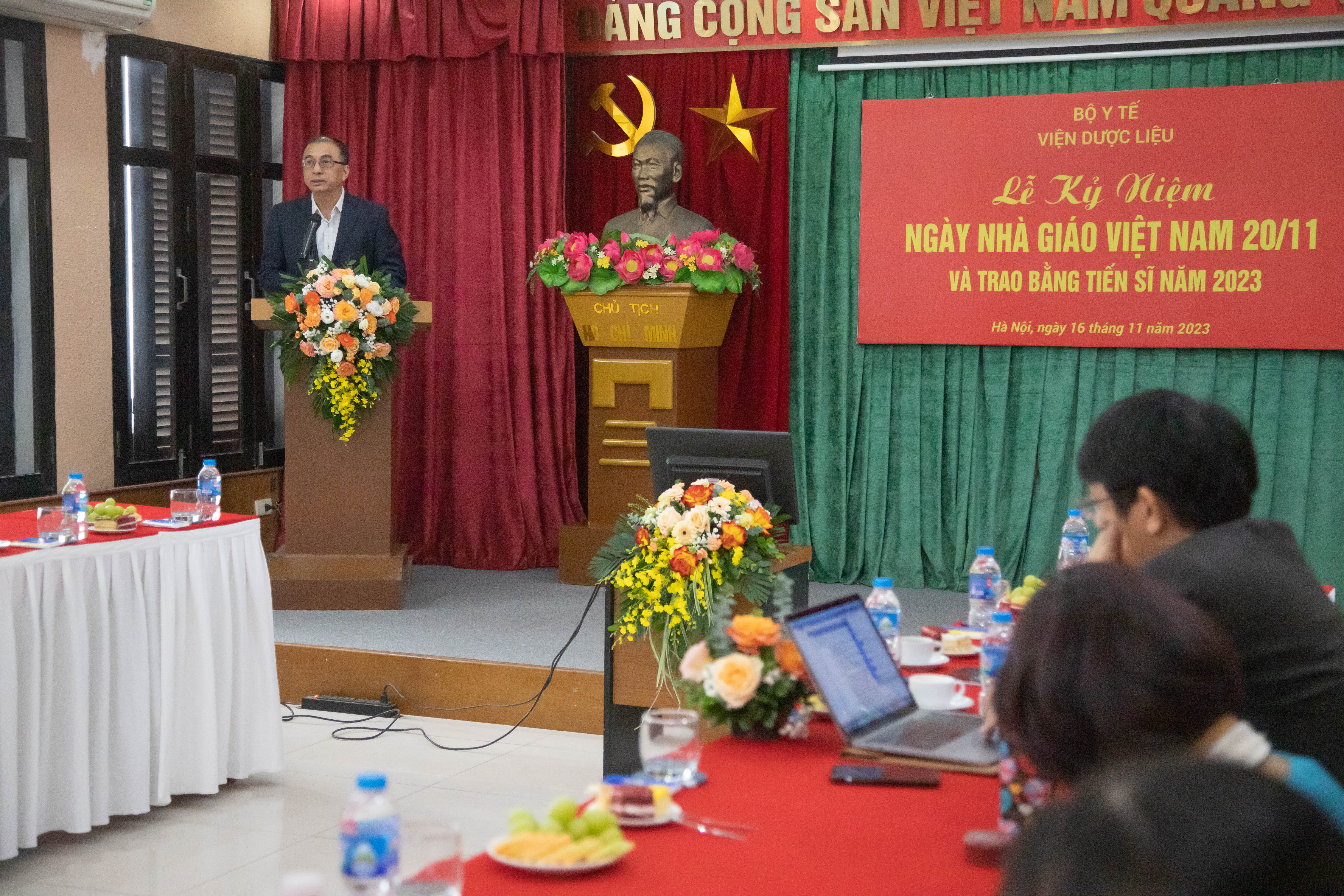 Không có ảnh